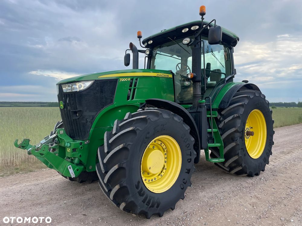 John Deere 7200R - 1