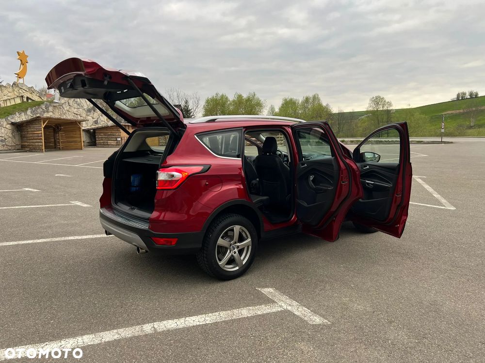 Ford Kuga - 10