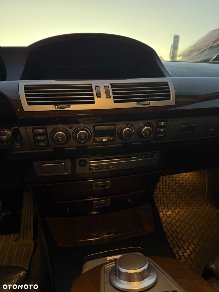BMW Seria 7 - 6