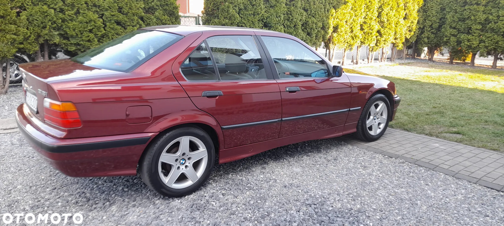 BMW Seria 3 318i - 12