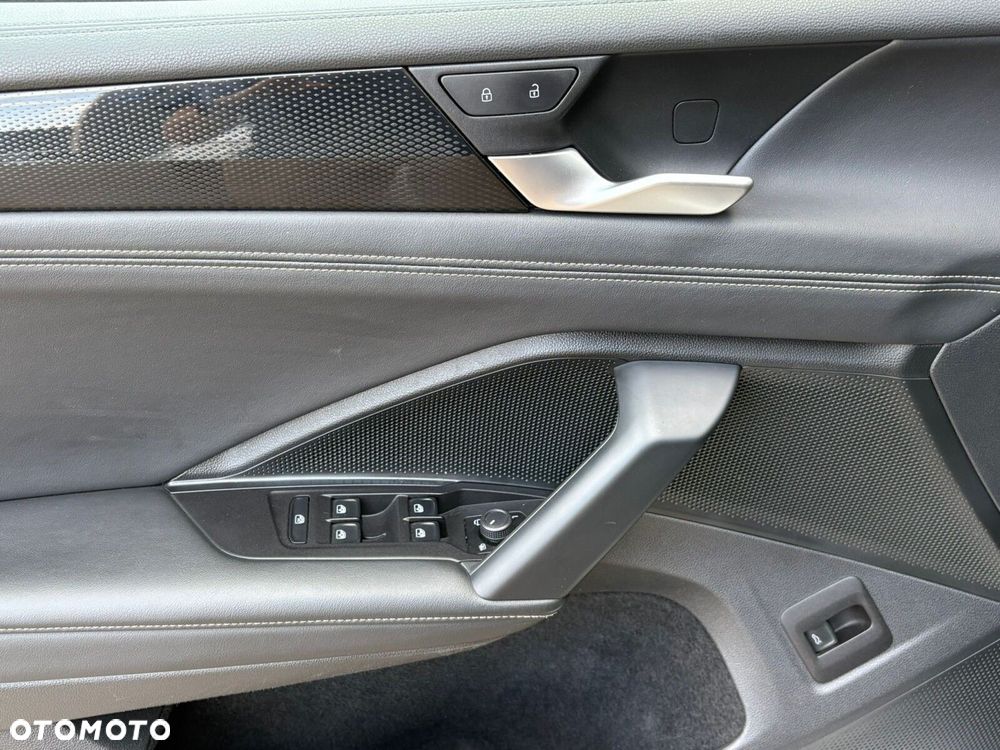 Volkswagen Tiguan 2.0 TDI Special Edition DSG - 12