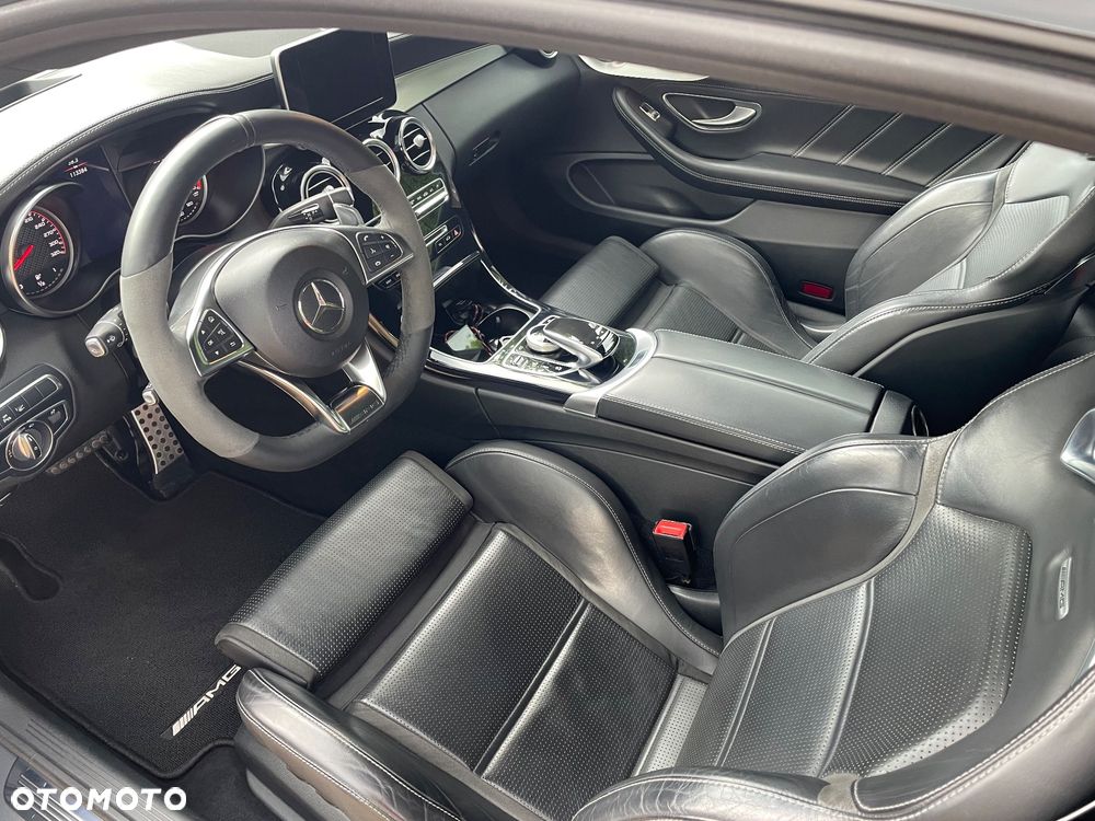 Mercedes-Benz Klasa C AMG 63 S - 8