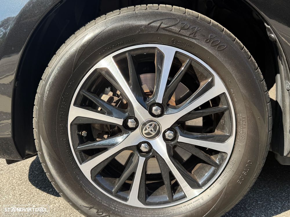 Toyota Yaris 1.5 HSD Comfort+P.Style - 11