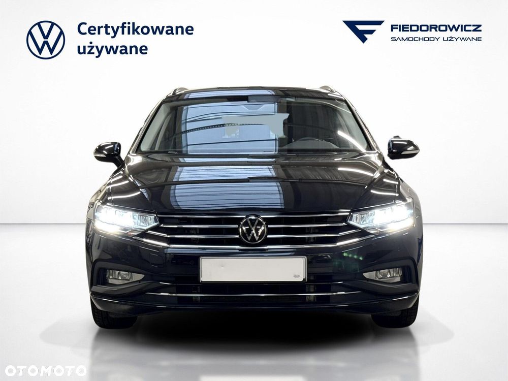 Volkswagen Passat - 10