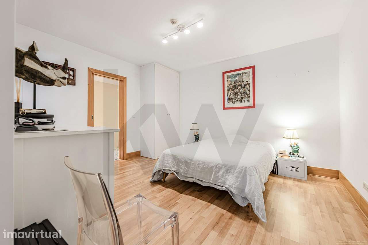 Moradia Townhouse com Terraço, Jacuzzi e Garagem no Largo do Mastro, L - Grande imagem: 4/34