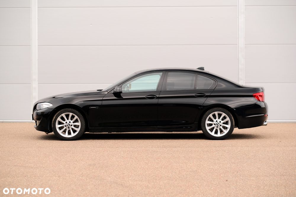 BMW Seria 5 528i - 18