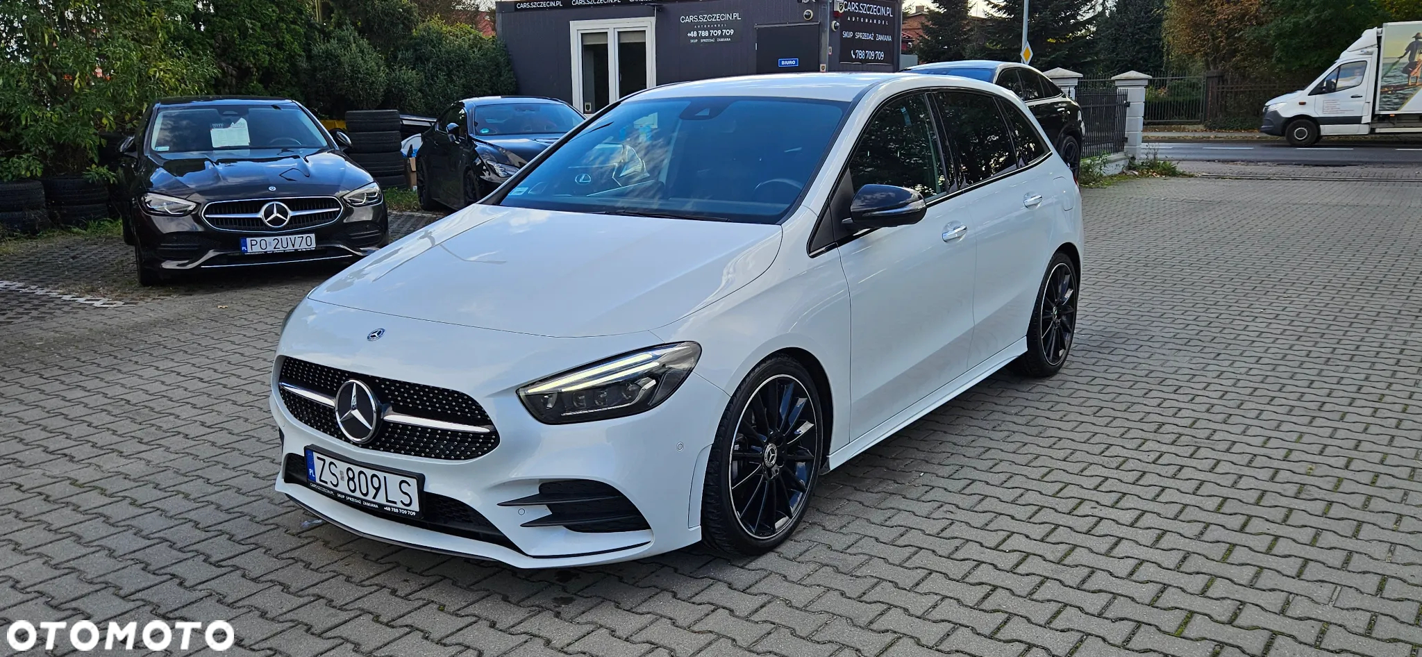 Mercedes-Benz Klasa B 200 d AMG Line 8G-DCT - 39