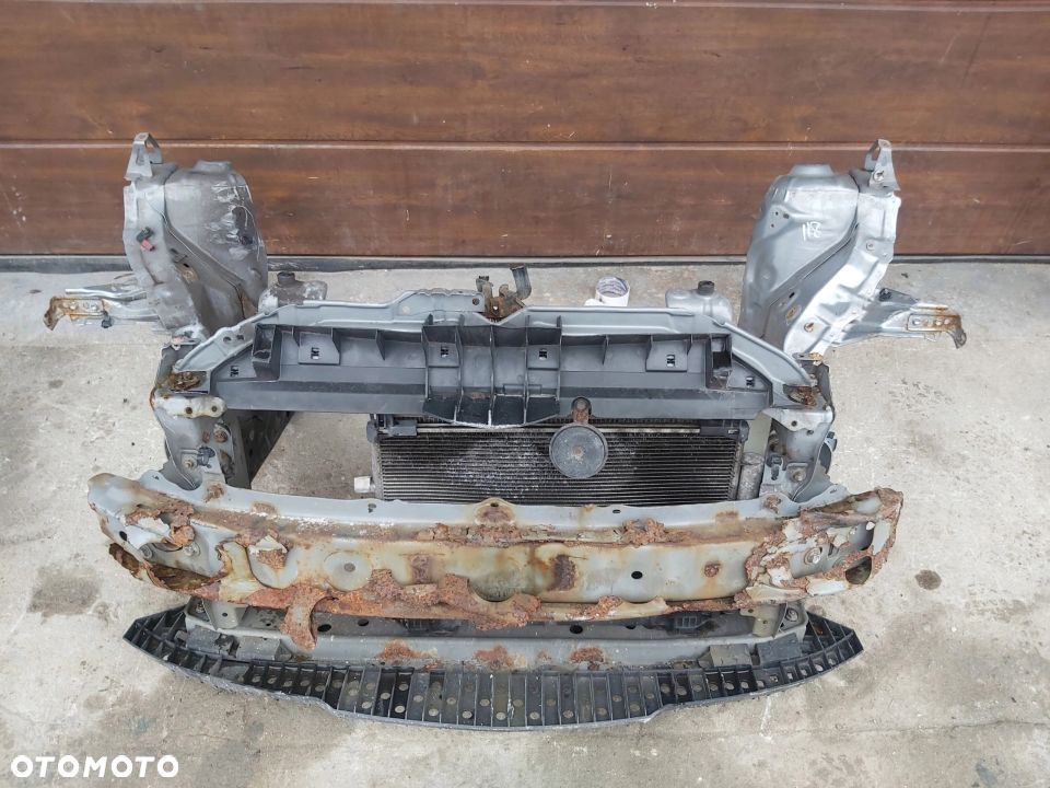 Toyota Yaris II LIFT Kompletny przód zderzak maska - 8