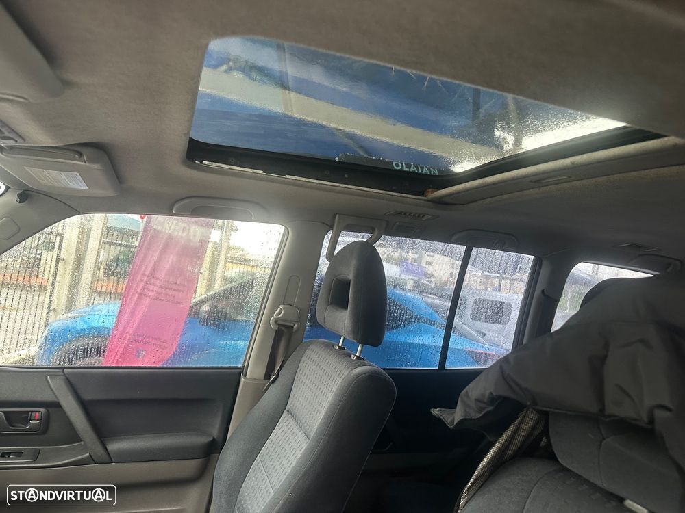 Mitsubishi Pajero 3.2 DI-D GLS TA Longo - 10
