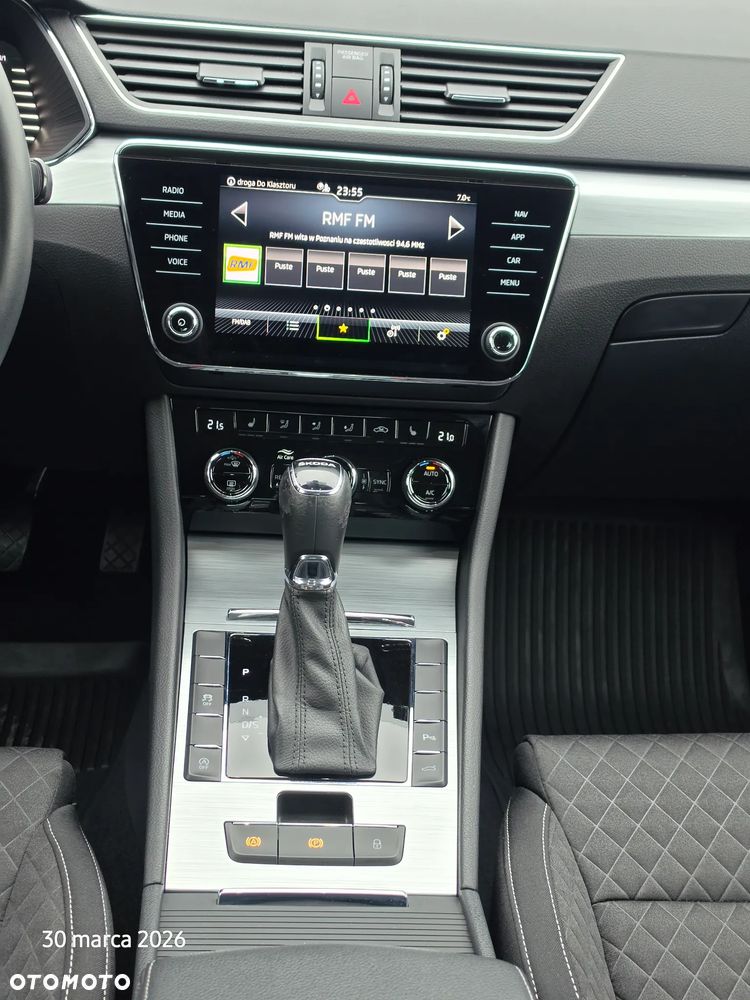 Skoda Superb - 16