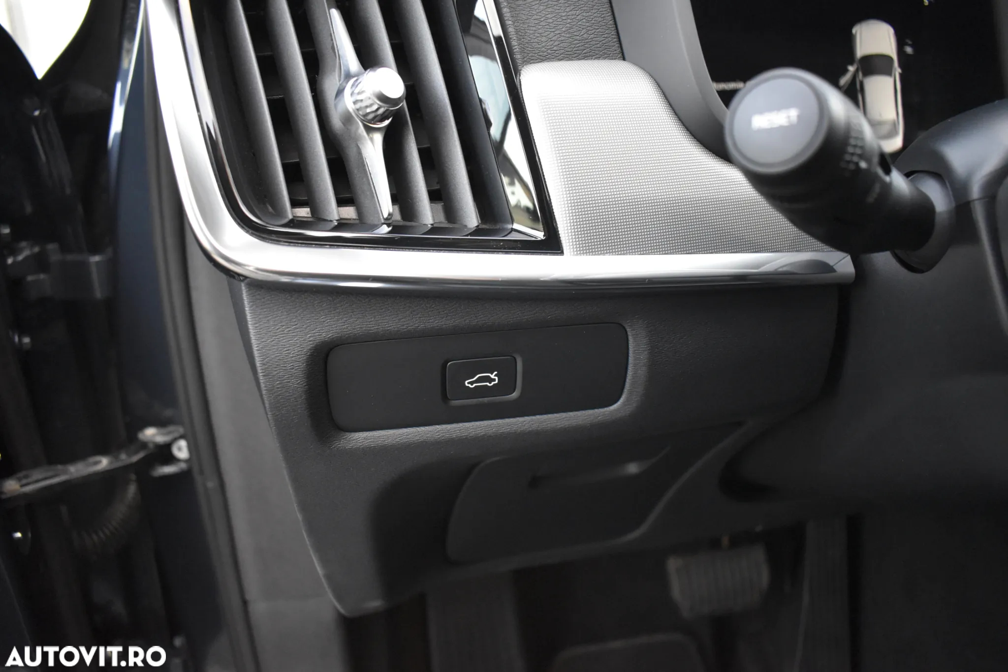 Volvo S90 - 22