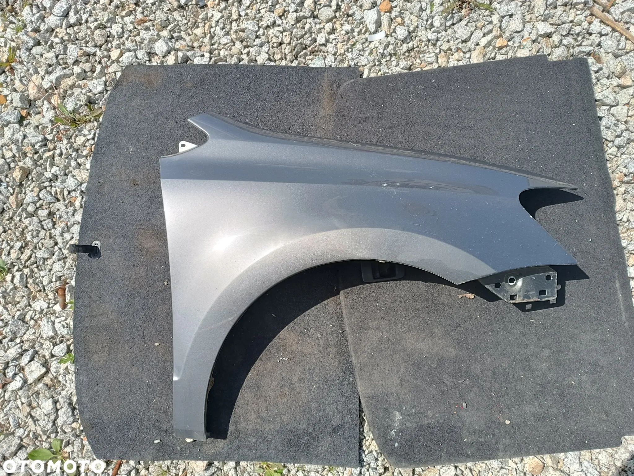 BŁOTNIK PRAWY PRZÓD PRZEDNI VOLKSWAGEN POLO 6R - 1