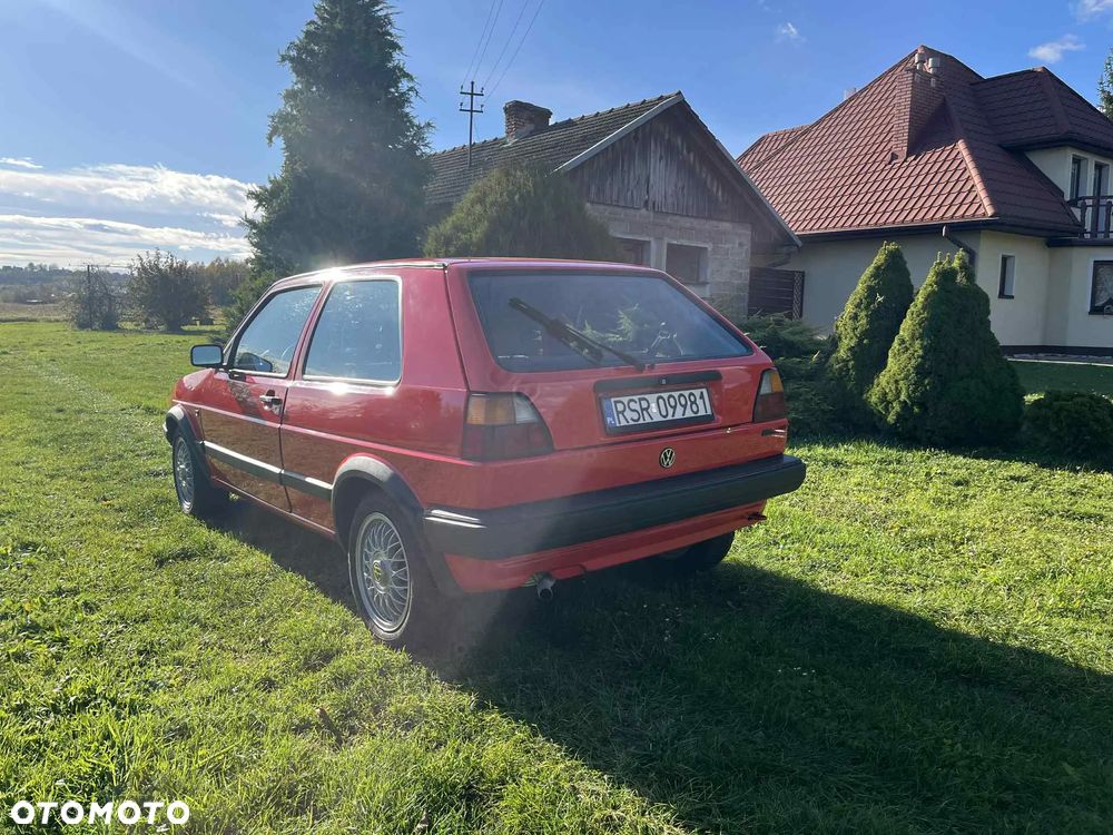 Volkswagen Golf - 4