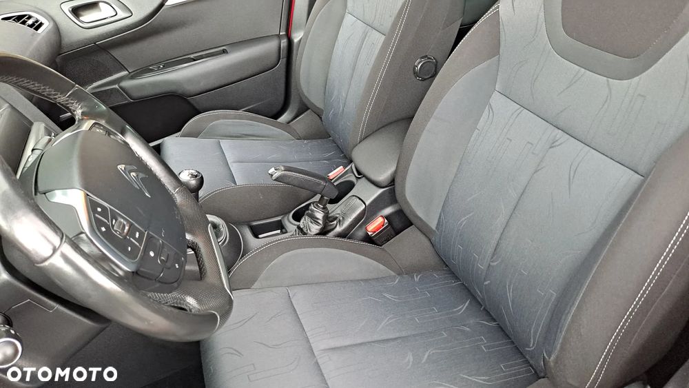 Citroën C4 1.6 VTi Attraction - 12