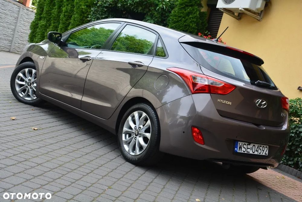 Hyundai i30 1.6 GDI Style - 19