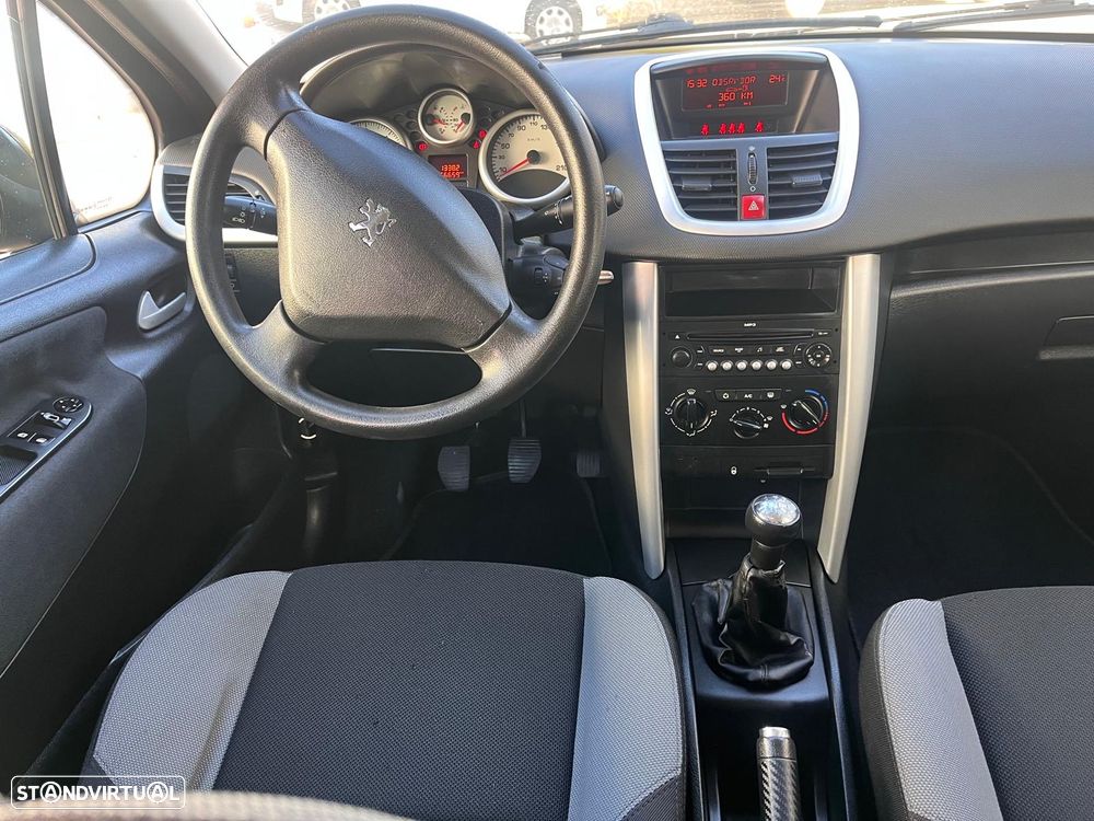 Peugeot 207 1.4 HDi Urban - 5
