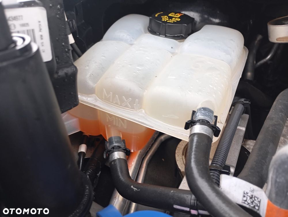 Ford Transit Connect - 12