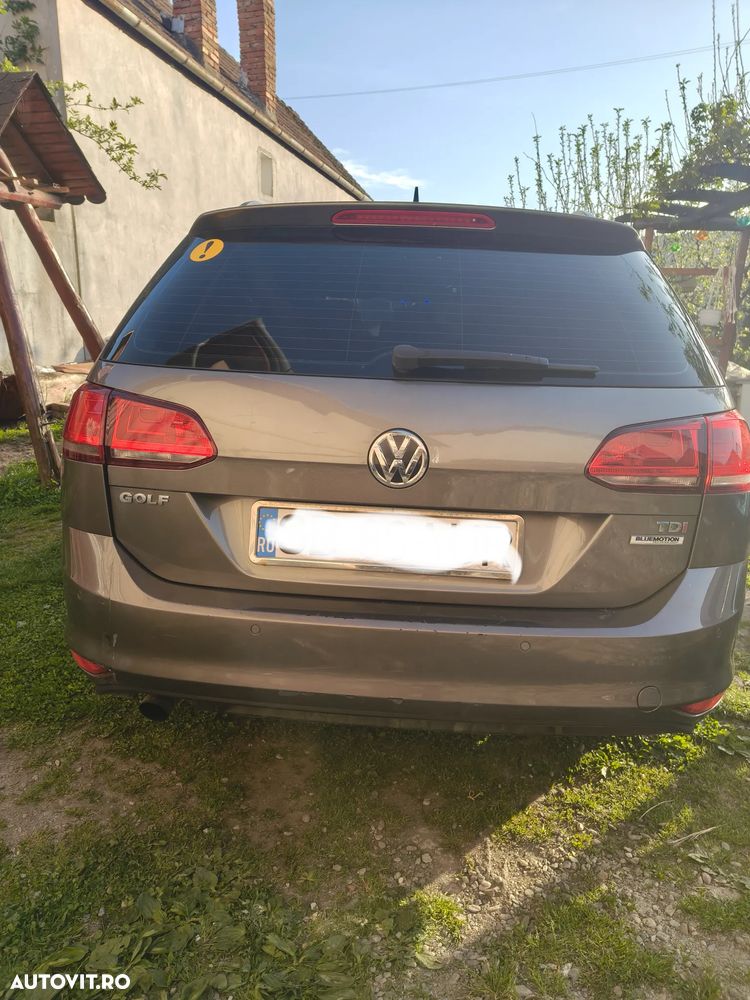 Volkswagen Golf 1.6 TDI BlueMotion Technology DSG Comfortline - 4