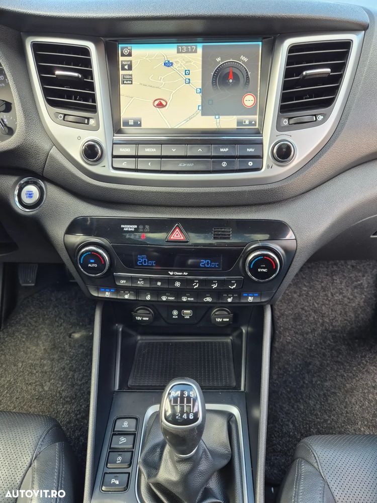 Hyundai Tucson - 11