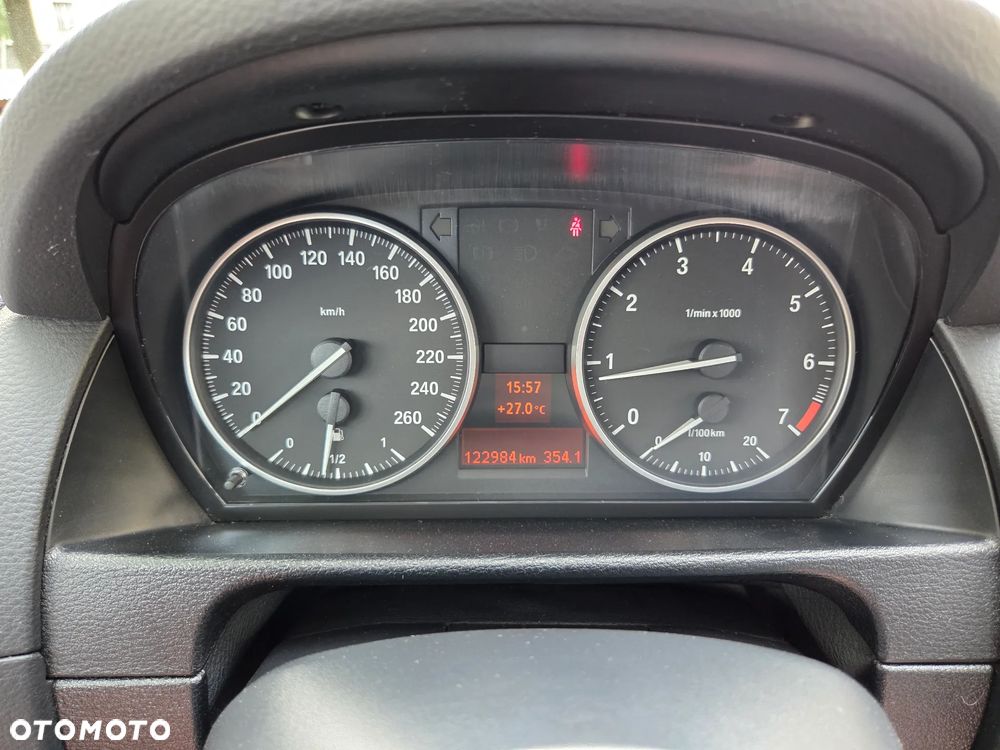 BMW X1 sDrive18i - 13
