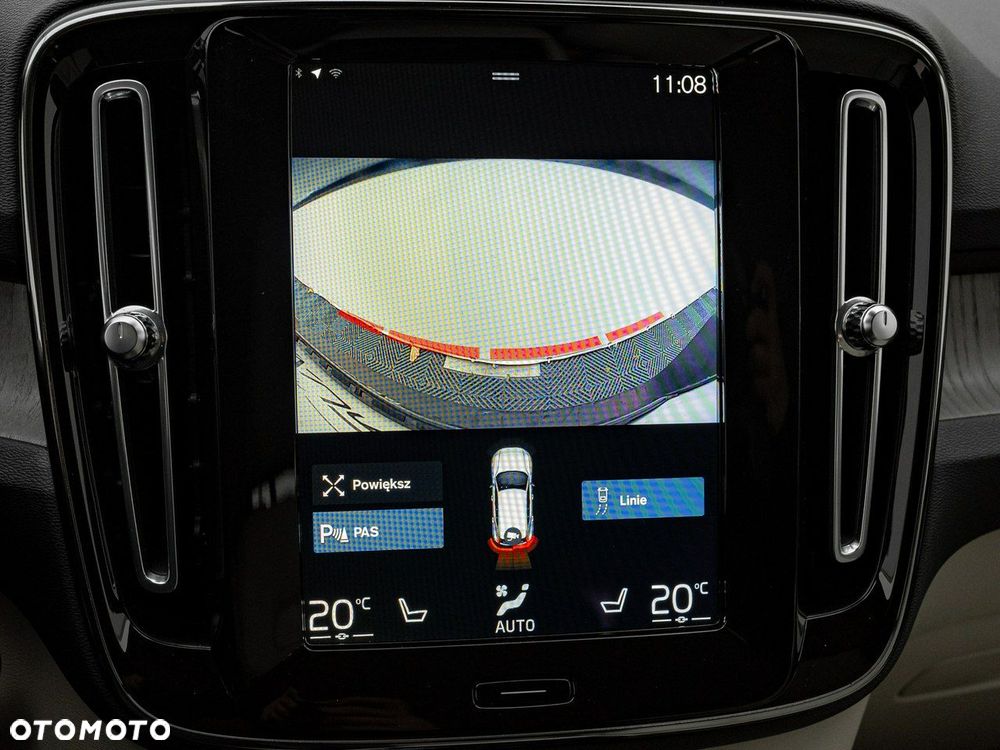 Volvo XC 40 - 25