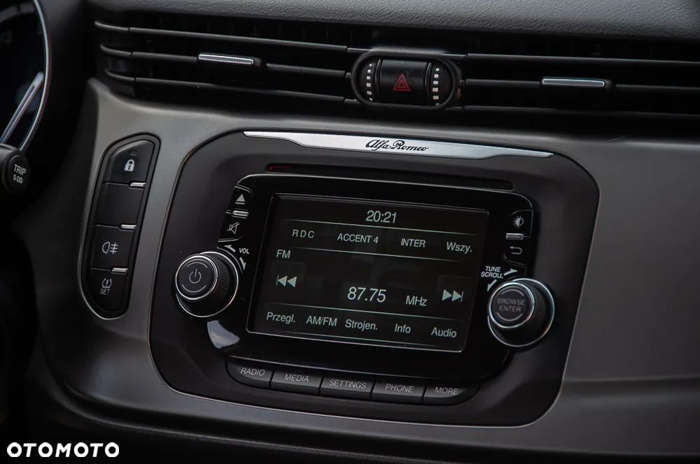 Alfa Romeo Giulietta 1.4 TB Impression - 24