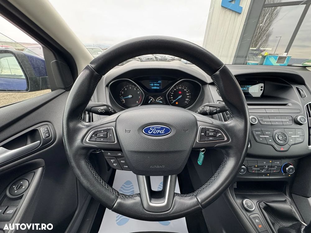 Ford Focus 1.0 EcoBoost Trend - 24