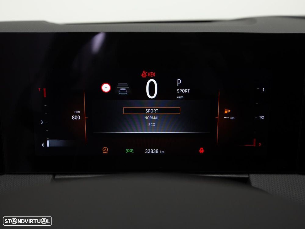 Opel Astra 1.2 T Elegance Aut. - 23