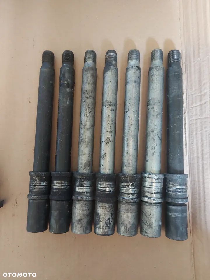 Yamaha FZ1 Fazer ośka przód tulejka