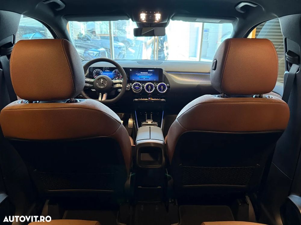 Mercedes-Benz GLA 250 e - 14