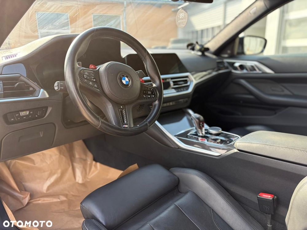 BMW M4 Competition M xDrive - 12
