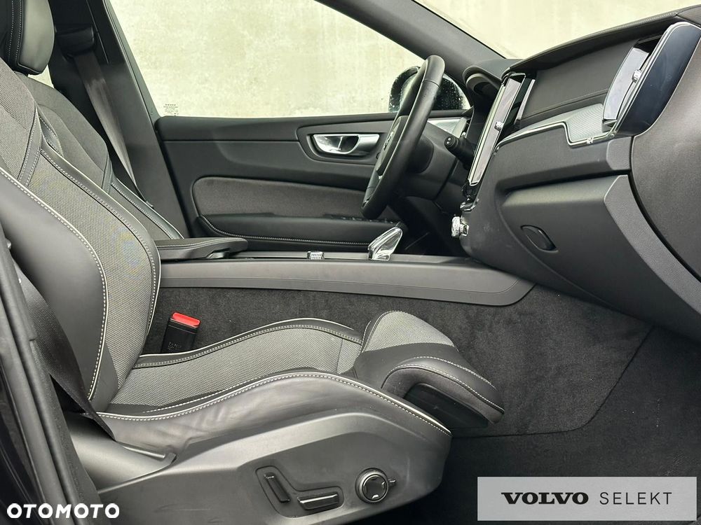 Volvo XC 60 - 33