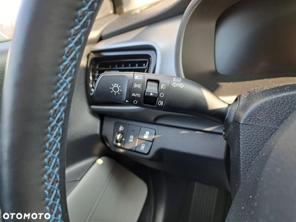 Kia Stonic 1.2 L - 30