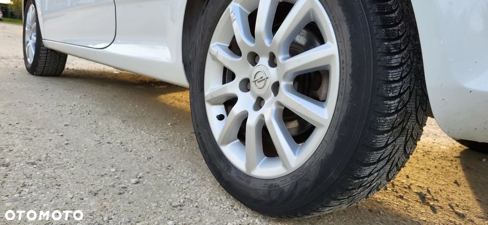 Opel Astra - 12