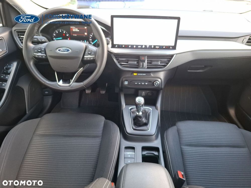Ford Focus - 17