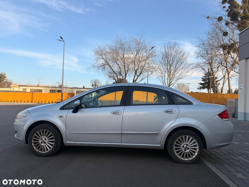 Fiat Linea 1.4 Fresh - 9