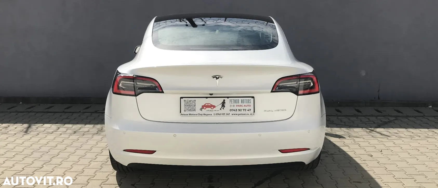 Tesla Model 3 AWD Dual Motor - 12