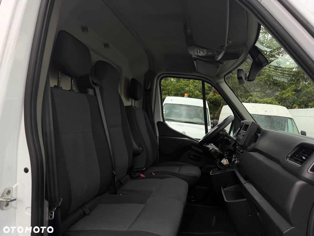 Renault MASTER / L2H2 / 2.3D / NOWE OPONY / KAMERA / ZADBANY / FV23% / - 10