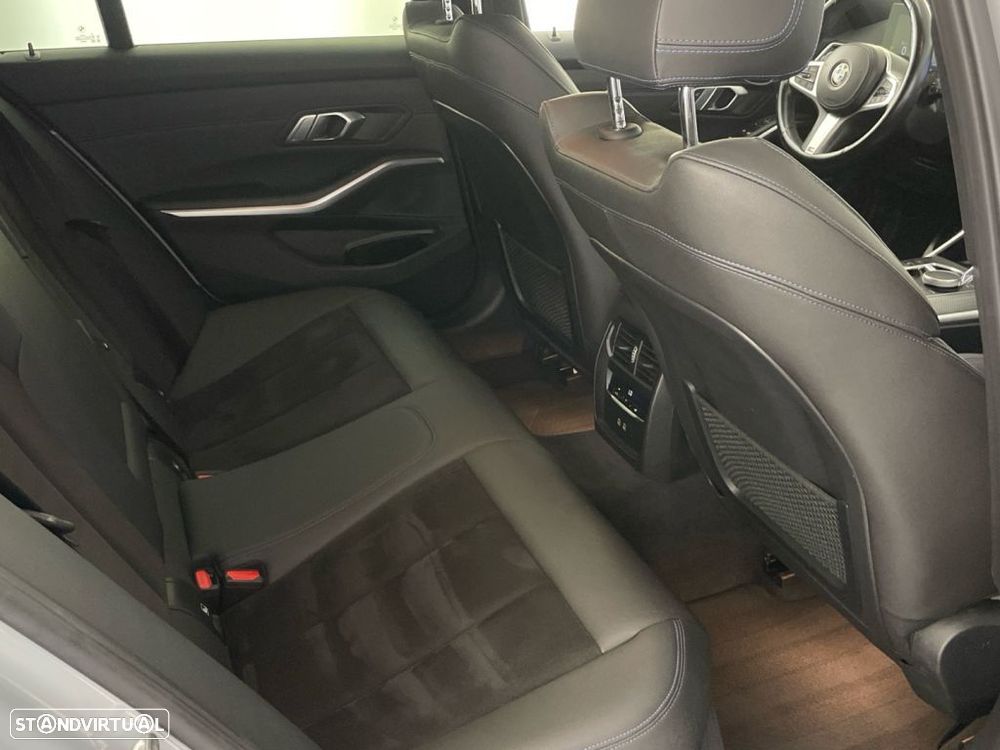 BMW 320 d Touring Pack M Auto - 25