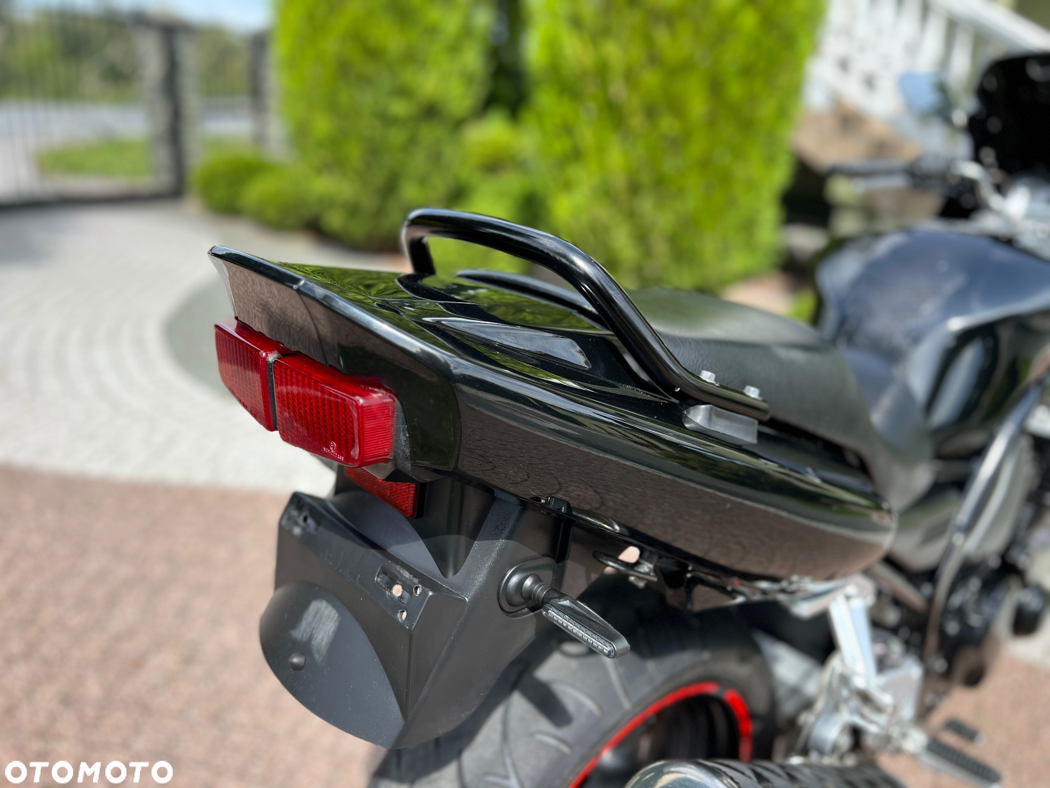 Yamaha FZS - 11