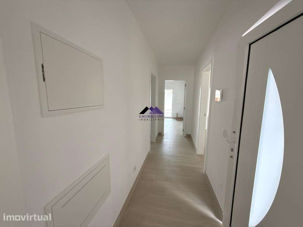 Apartamento T0+1 com Garagem e Acesso Direto à Praia - Manta Rota - Grande imagem: 2/39