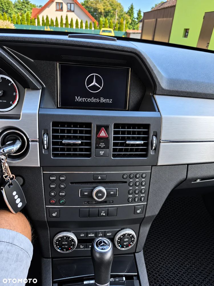Mercedes-Benz GLA - 8