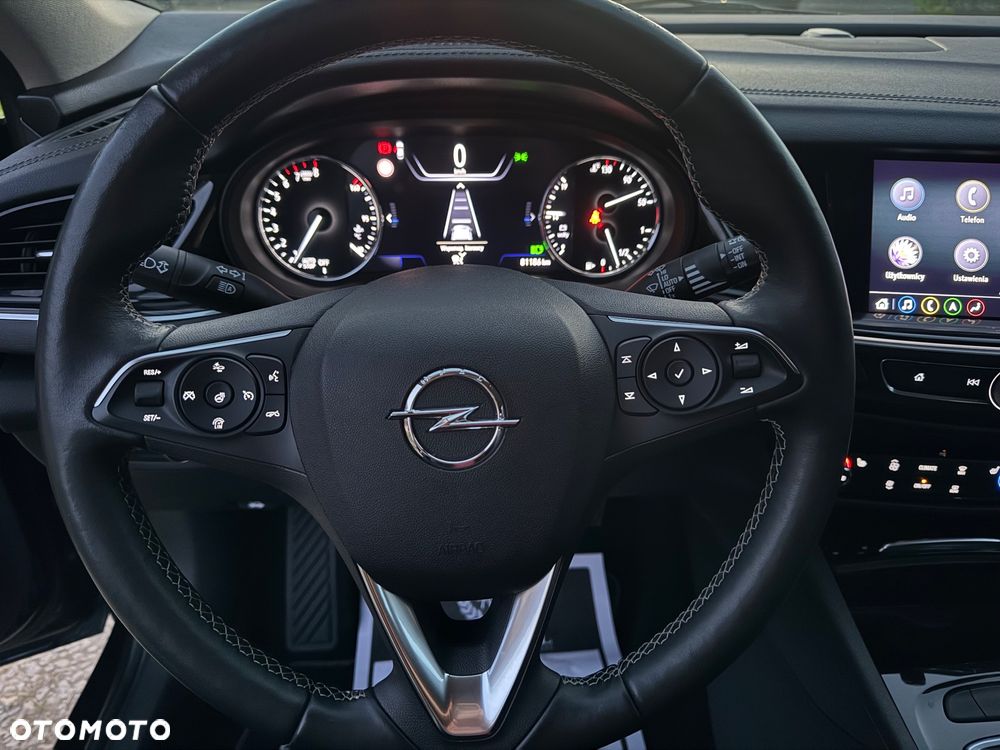 Opel Insignia 1.5 T Exclusive S&S - 20