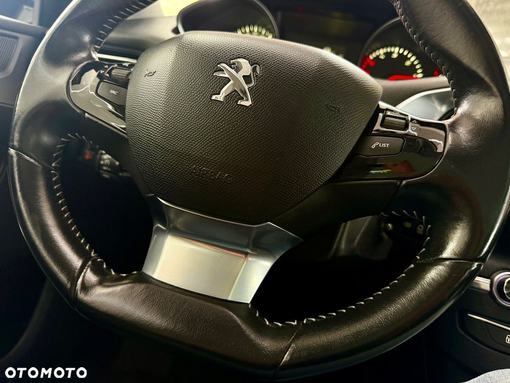 Peugeot 308 BlueHDi FAP 120 Stop&Start Style - 9