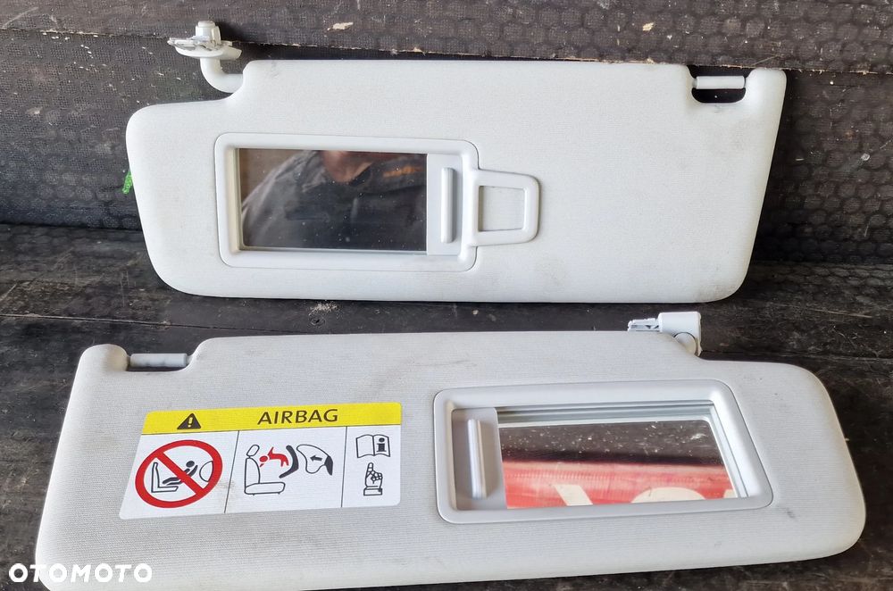 OSŁONA PRZECIWSŁONECZNA PRAWA LEWA KOMPLET 5G0857551 5G0857552 SKODA OCTAVIA III - 2