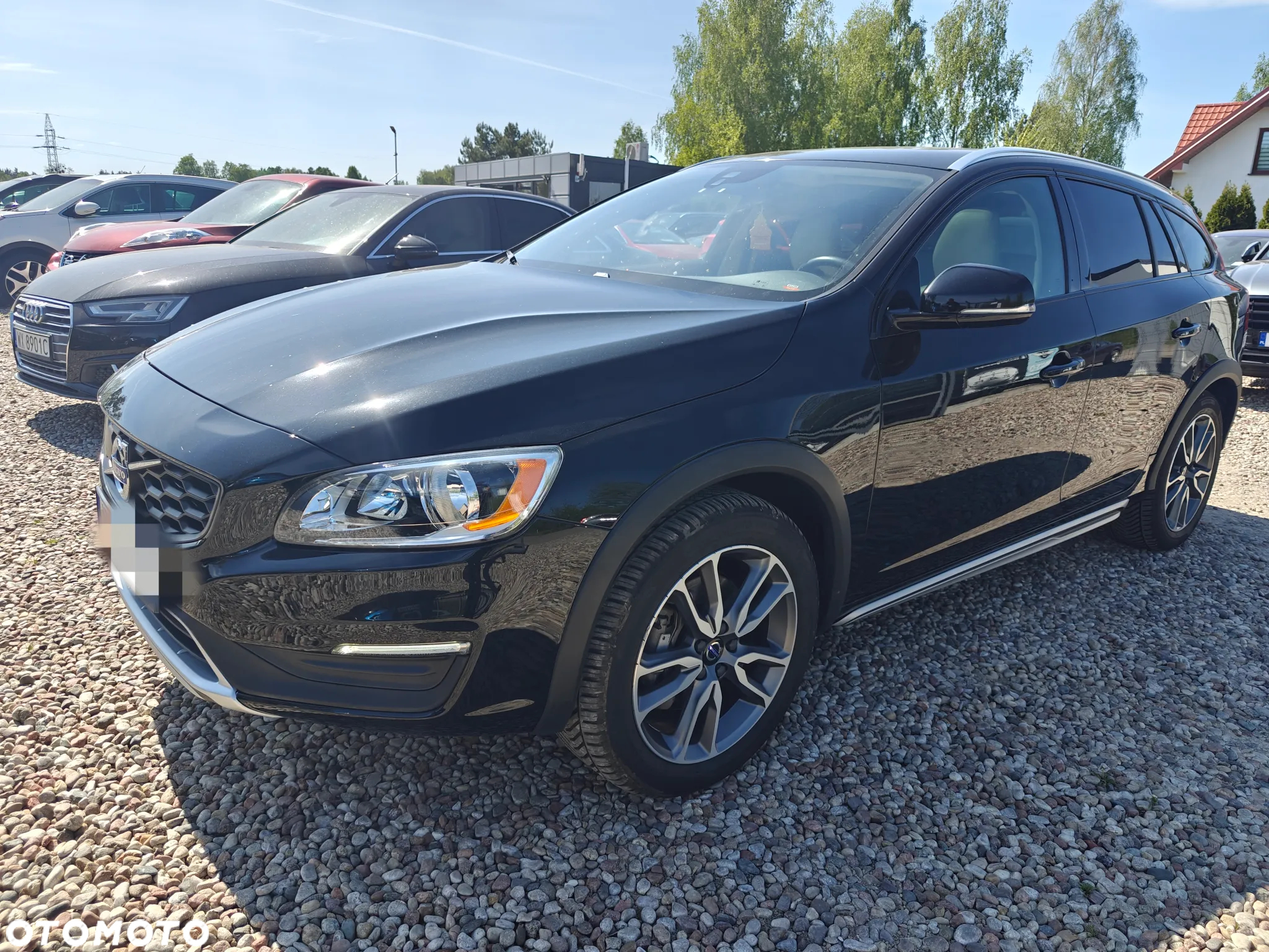 Volvo V60 Cross Country T5 AWD Summum - 2