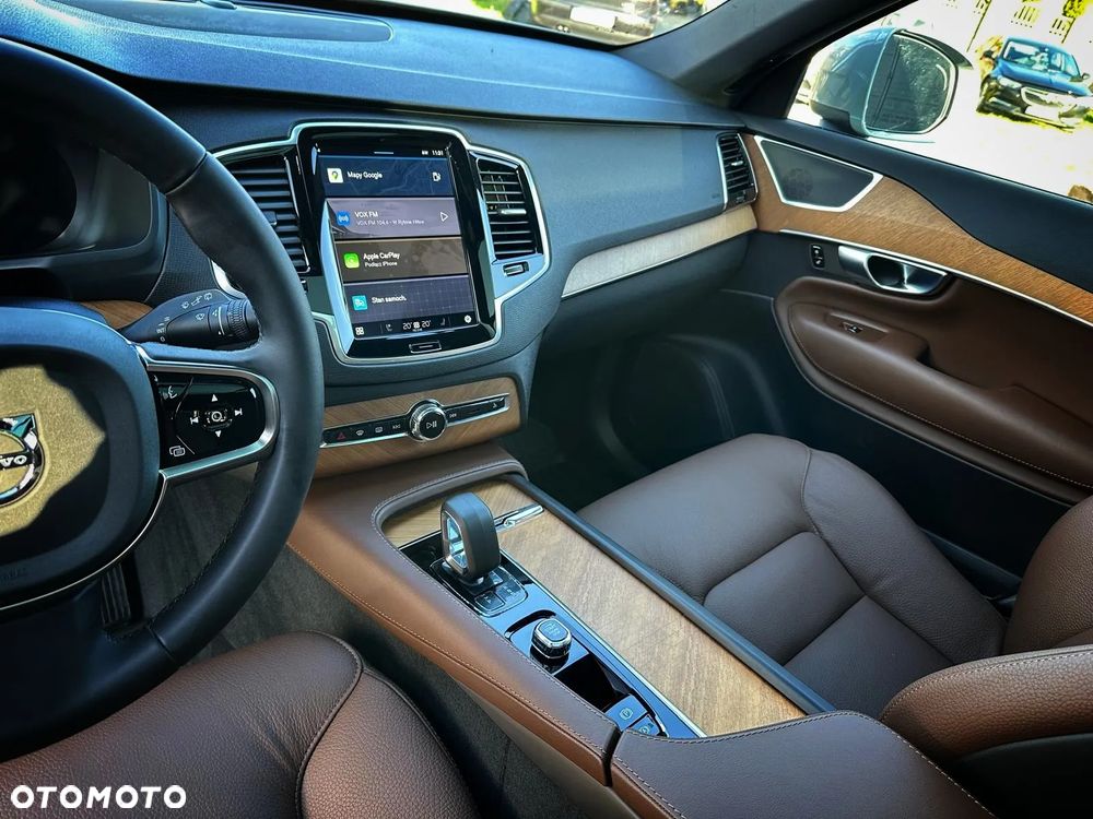 Volvo XC 90 - 24