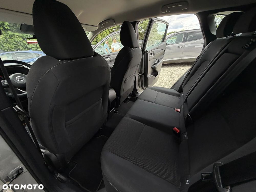 Nissan Qashqai 1.3 DIG-T N-Connecta - 20