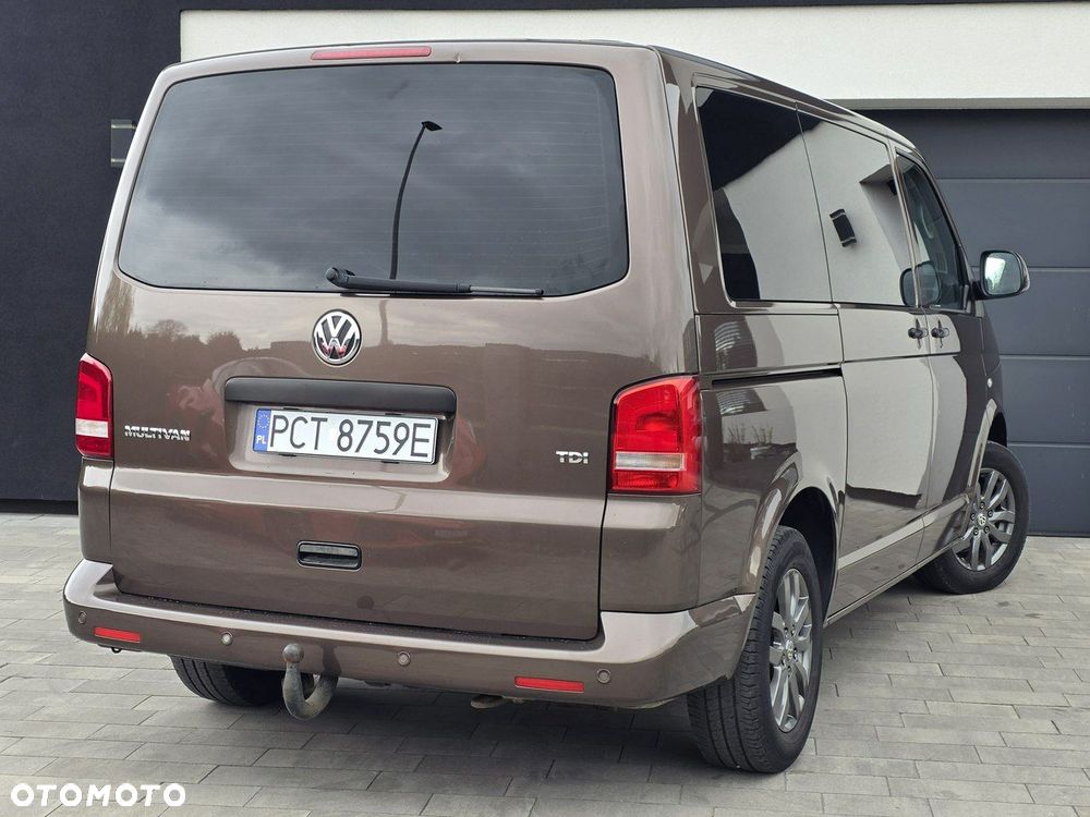 Volkswagen Multivan - 40