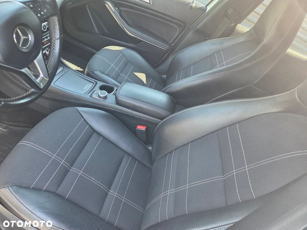 Mercedes-Benz GLA 250 4-Matic - 9